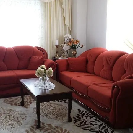 Aqua Garden B6 Apartment *
